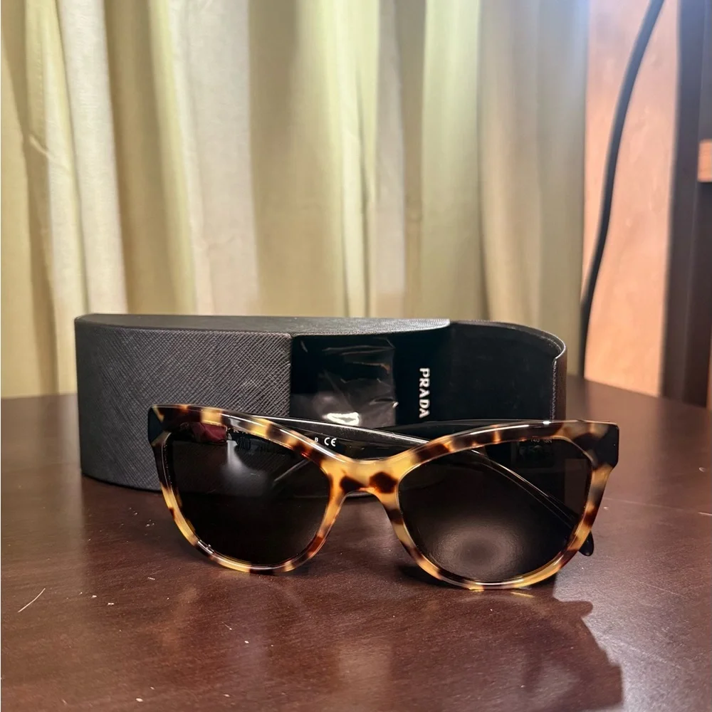 Prada Tortoiseshell Sunglasses with Black Lenses - Picture 7 of 8